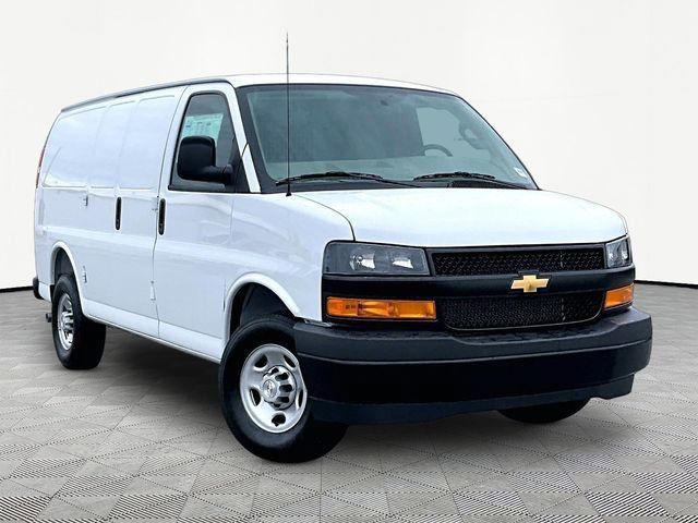 New 2026 Chevrolet Express 2500 RWD image 1