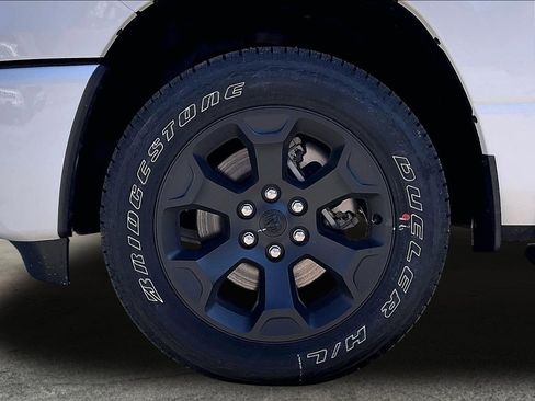 New 2026 RAM 1500 Express image 12