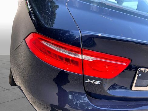 Used 2019 Jaguar XE Premium AWD/4WD image 26