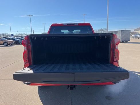 Used 2022 Chevrolet Silverado 1500 Custom image 6
