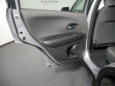 Certified 2022 Honda HR-V Sport image 12