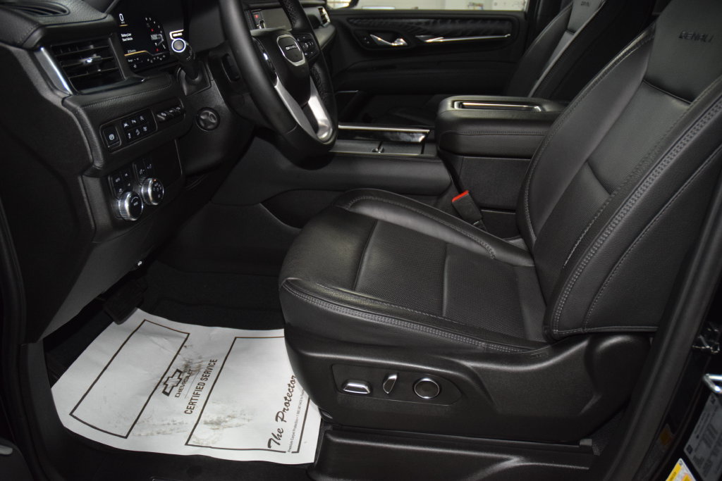 Used 2024 GMC Yukon Denali AWD/4WD image 41