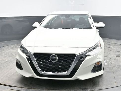 Used 2021 Nissan Altima 2.5 S image 2