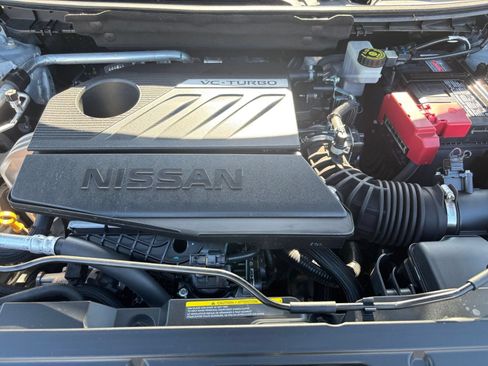 Used 2025 Nissan Rogue SV AWD/4WD image 34
