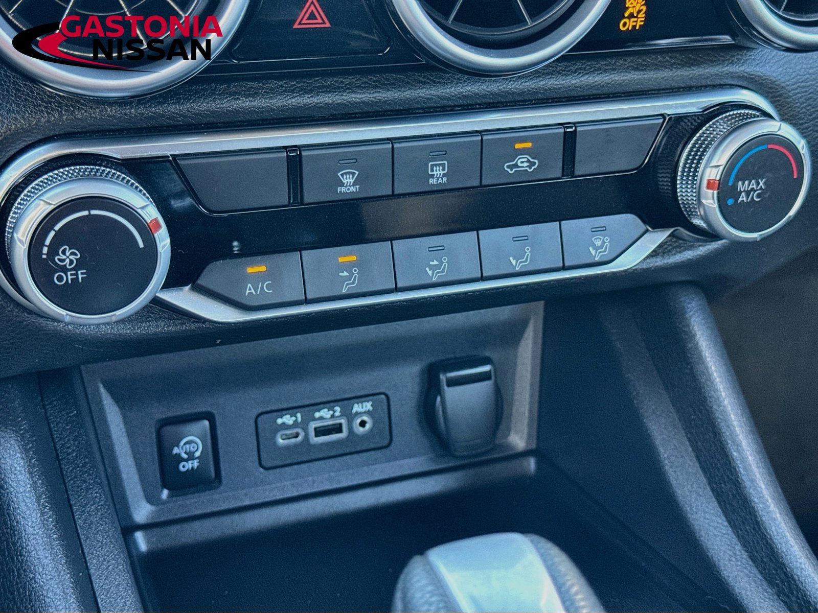 Used 2024 Nissan Sentra SV FWD image 21