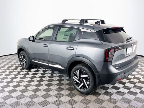 New 2026 Nissan Kicks SV image 5