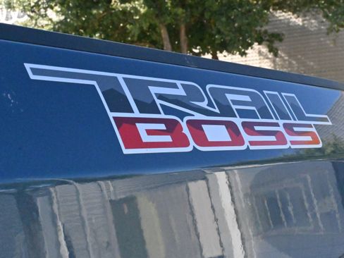 Used 2024 Chevrolet Silverado 1500 LT Trail Boss image 15