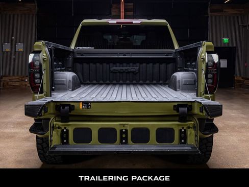 Used 2021 GMC Sierra 1500 AT4 AWD/4WD image 8