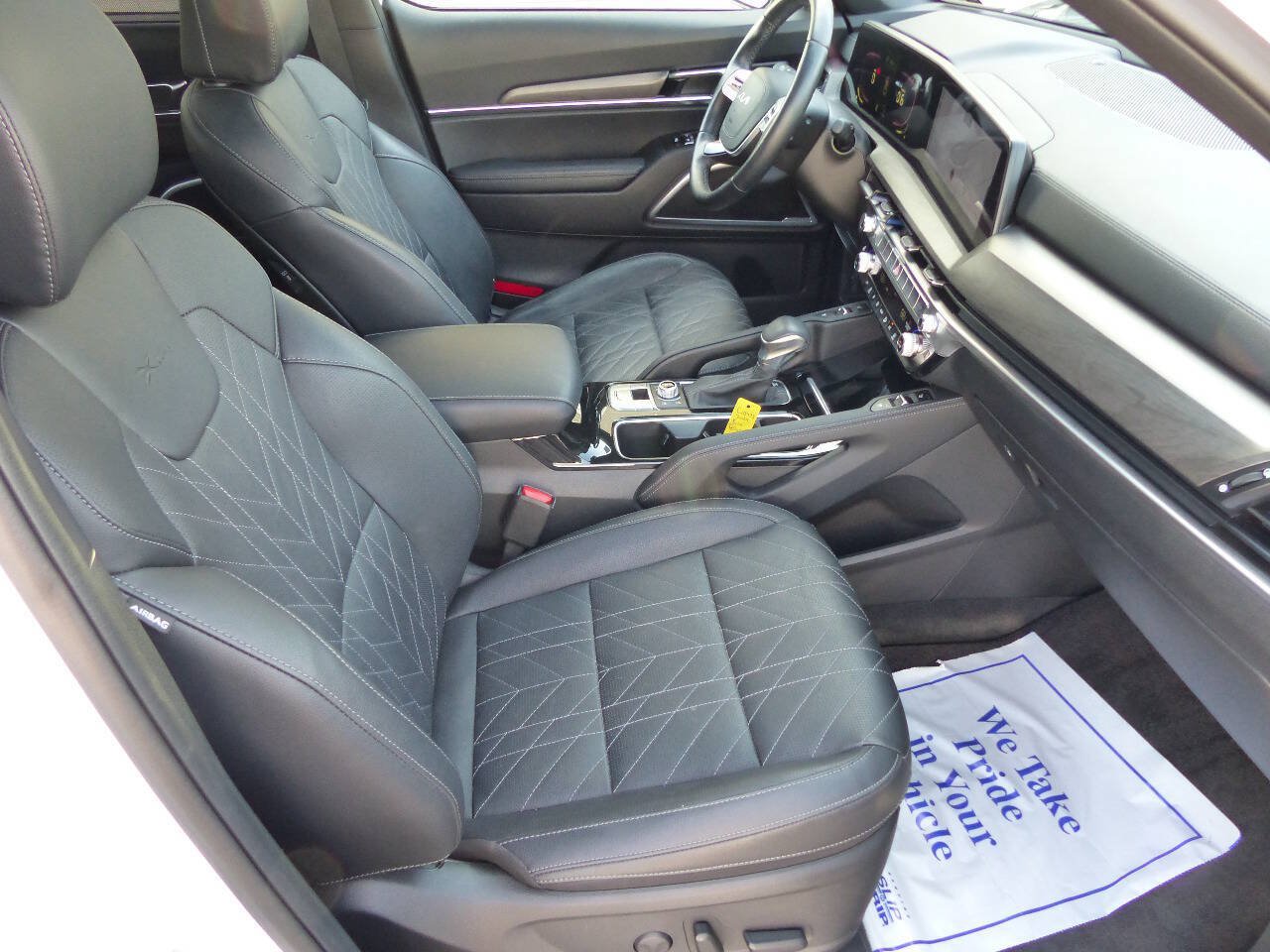 Used 2024 Kia Telluride EX X-Line AWD/4WD image 37