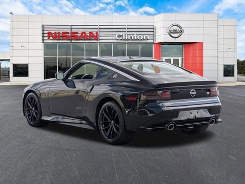 Certified 2024 Nissan Z Performance w/ Floor Mat Package image 5