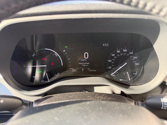 Used 2025 Toyota Sienna XLE FWD image 27