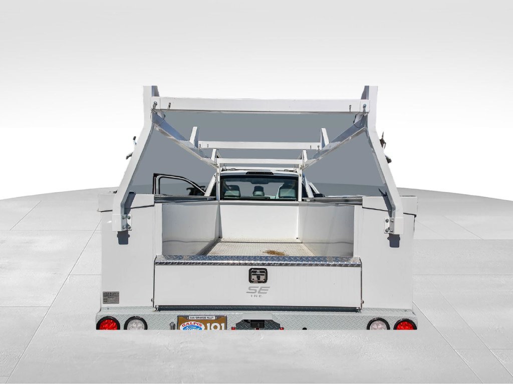 New 2025 Ford F350 XL w/ XL Chrome Package RWD image 25