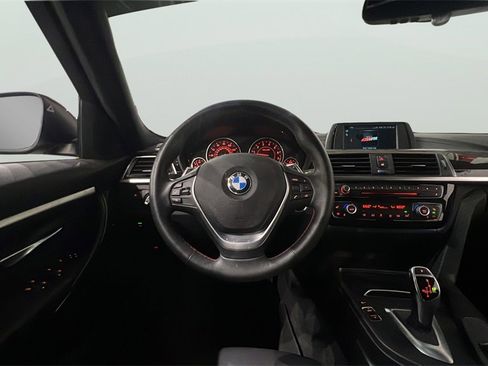 Used 2018 BMW 330i xDrive Sedan image 16