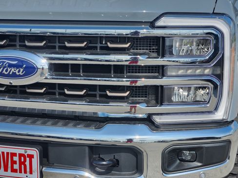 New 2026 Ford F250 King Ranch w/ Tremor Off-Road Package AWD/4WD image 5