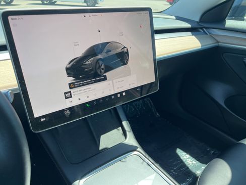 Used 2023 Tesla Model 3 Standard Range RWD image 24