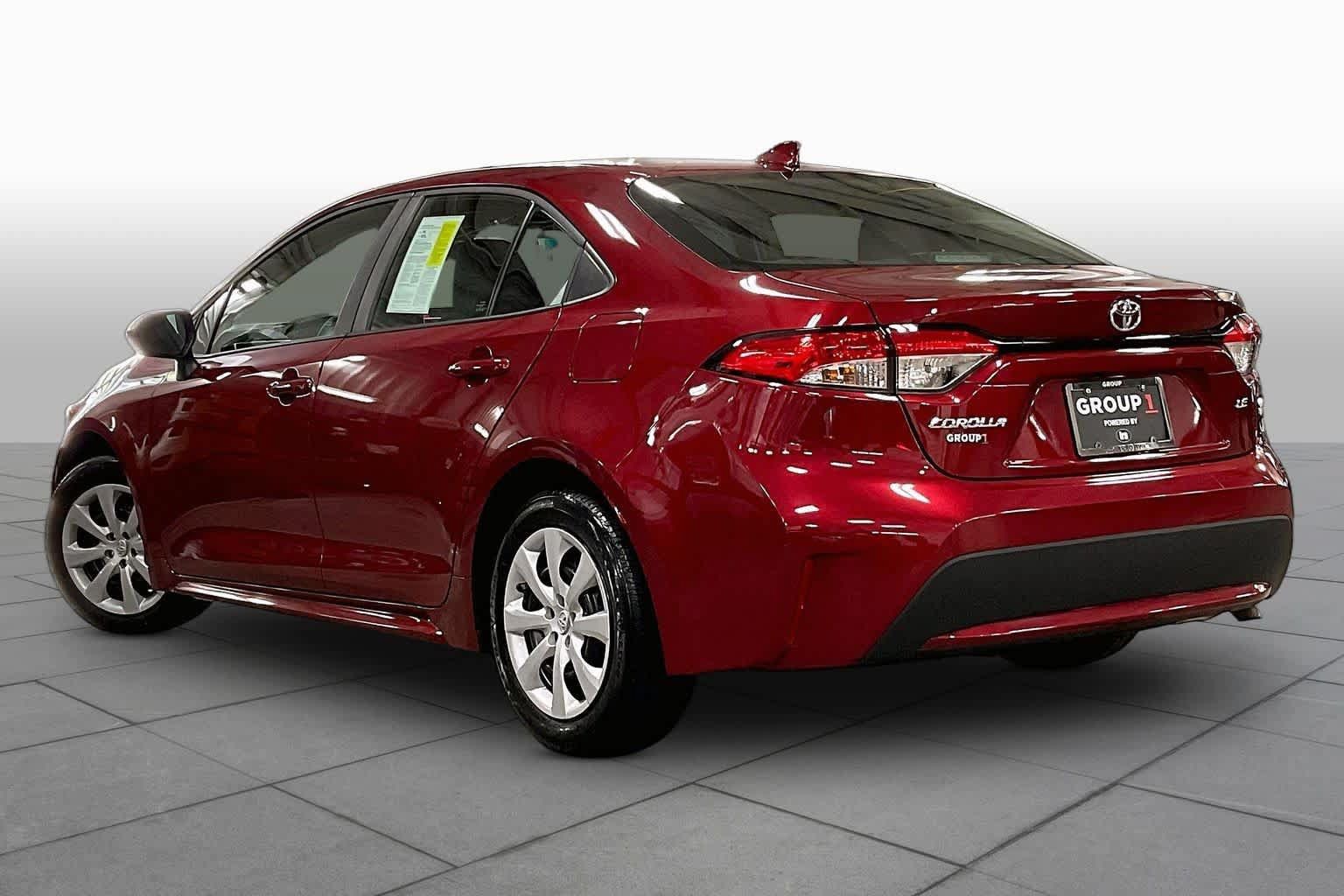 Used 2022 Toyota Corolla LE FWD image 12