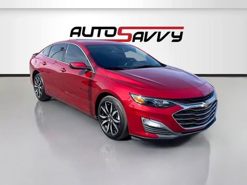 Used 2022 Chevrolet Malibu RS FWD image 1