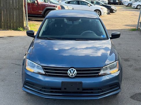 Used 2015 Volkswagen Jetta SE image 9