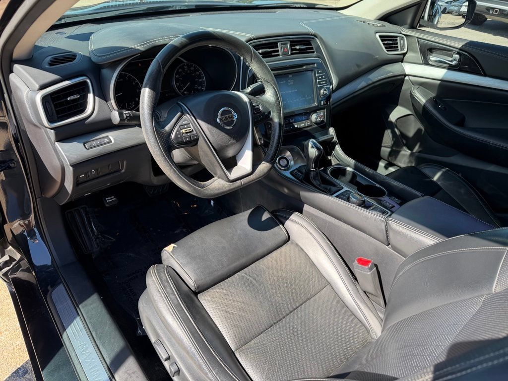 Used 2017 Nissan Maxima 3.5 SV FWD image 12