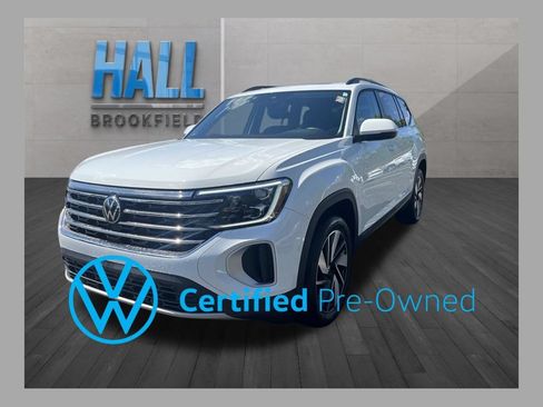 Certified 2025 Volkswagen Atlas SE w/ Panoramic Sunroof Package AWD/4WD image 1