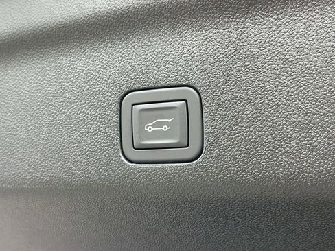 New 2026 GMC Yukon XL Elevation AWD/4WD image 26