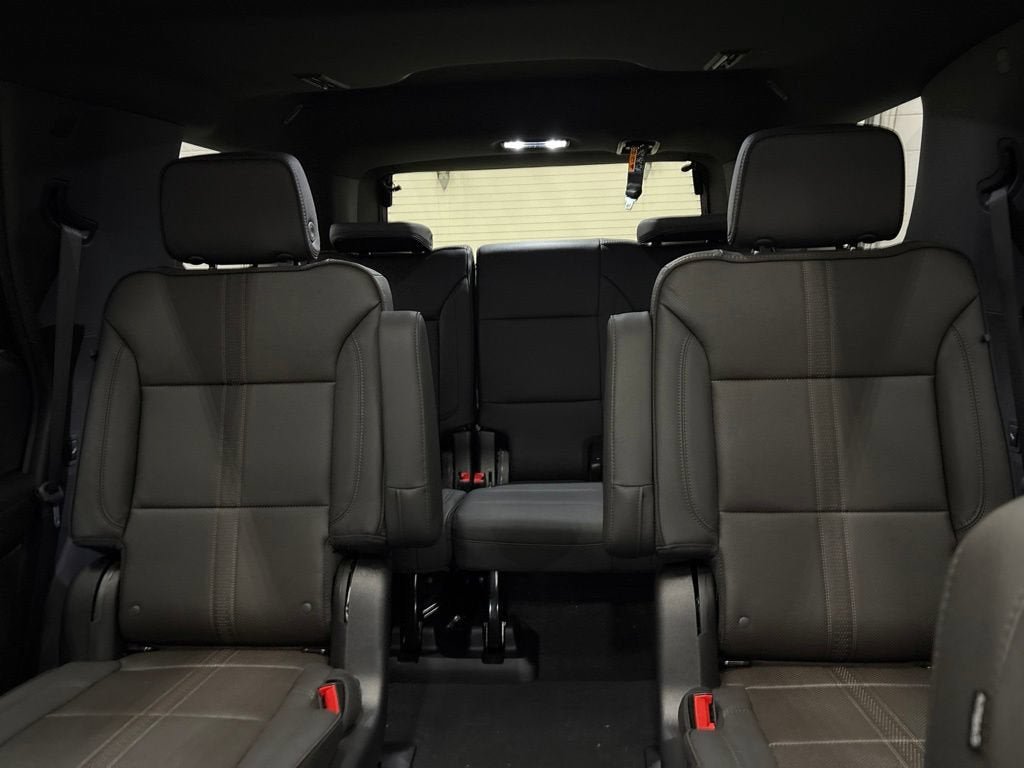 New 2026 Chevrolet Tahoe High Country w/ Sun And Tow Package AWD/4WD image 29