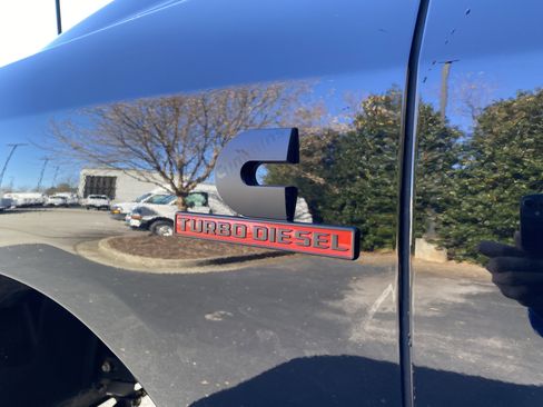 Used 2024 RAM 3500 Laramie w/ Night Edition image 14