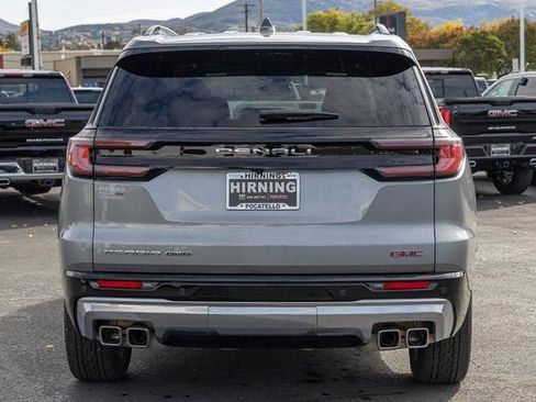 Used 2025 GMC Acadia Denali w/ LPO, Floor Liner Package image 4