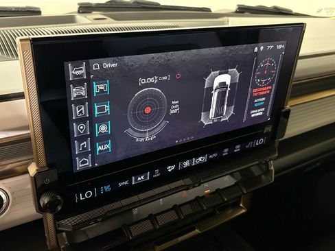 Used 2025 GMC Hummer EV 3X image 26