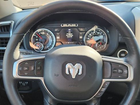 Used 2019 RAM 1500 Laramie image 24