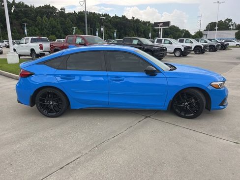 Used 2023 Honda Civic Sport image 9