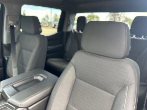 Certified 2022 Chevrolet Silverado 1500 Custom Trail Boss w/ Midnight Edition AWD/4WD image 16