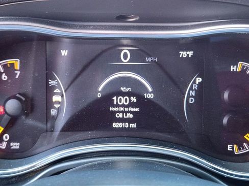 Used 2020 Jeep Grand Cherokee Limited w/ Luxury Group II AWD/4WD image 17