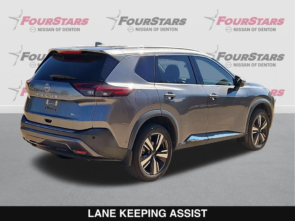 Used 2023 Nissan Rogue SL w/ SL Premium Package FWD image 4