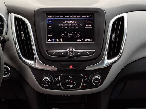 Used 2021 Chevrolet Equinox LS image 27