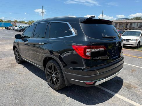 Used 2019 Honda Pilot Touring image 5