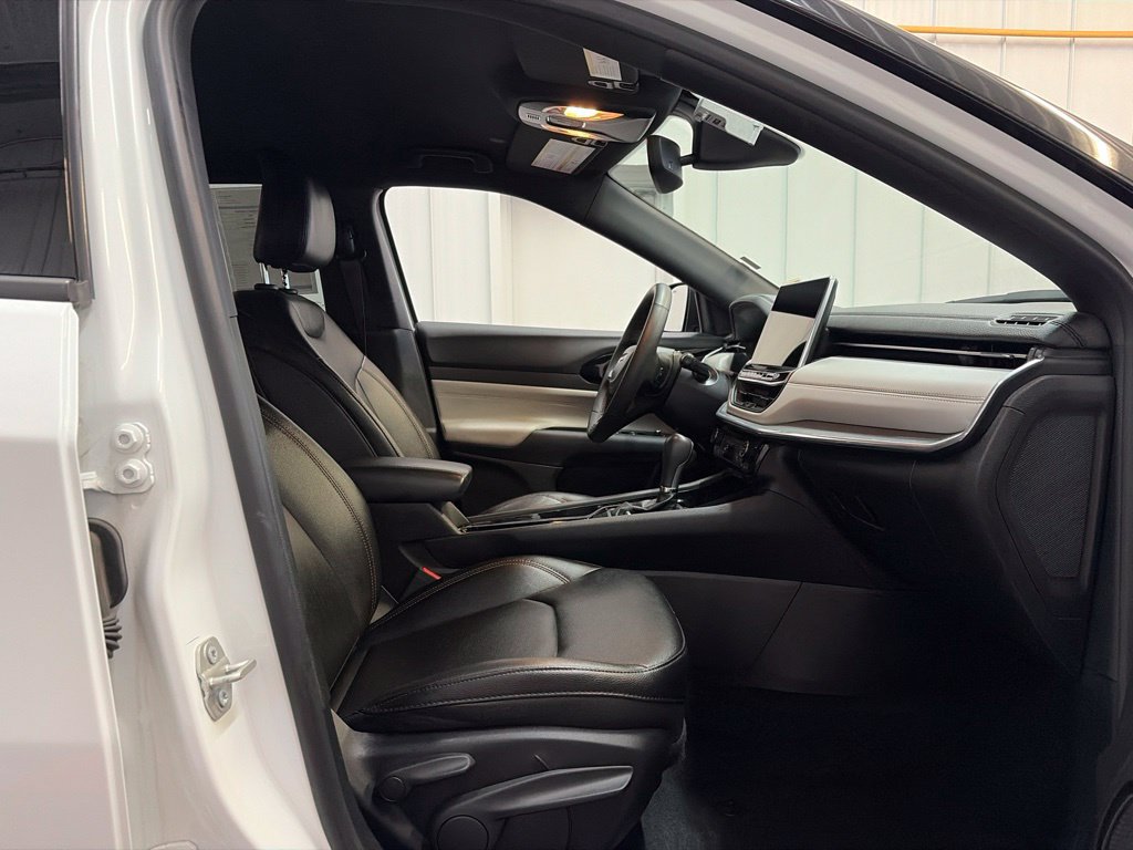 Used 2024 Jeep Compass Limited AWD/4WD image 21