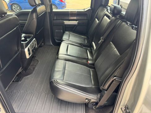 Used 2020 Ford F150 Lariat w/ Equipment Group 502A Luxury AWD/4WD image 4