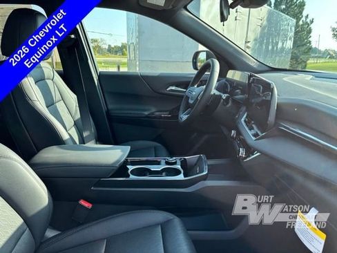 New 2026 Chevrolet Equinox LT w/ Convenience Package II image 12