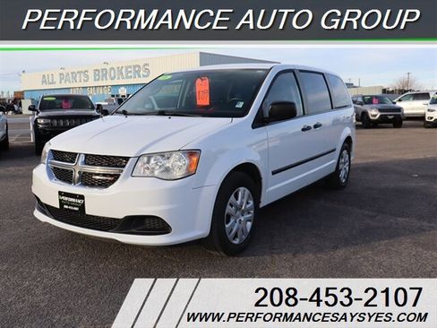 Used 2016 Dodge Grand Caravan American Value Package image 23