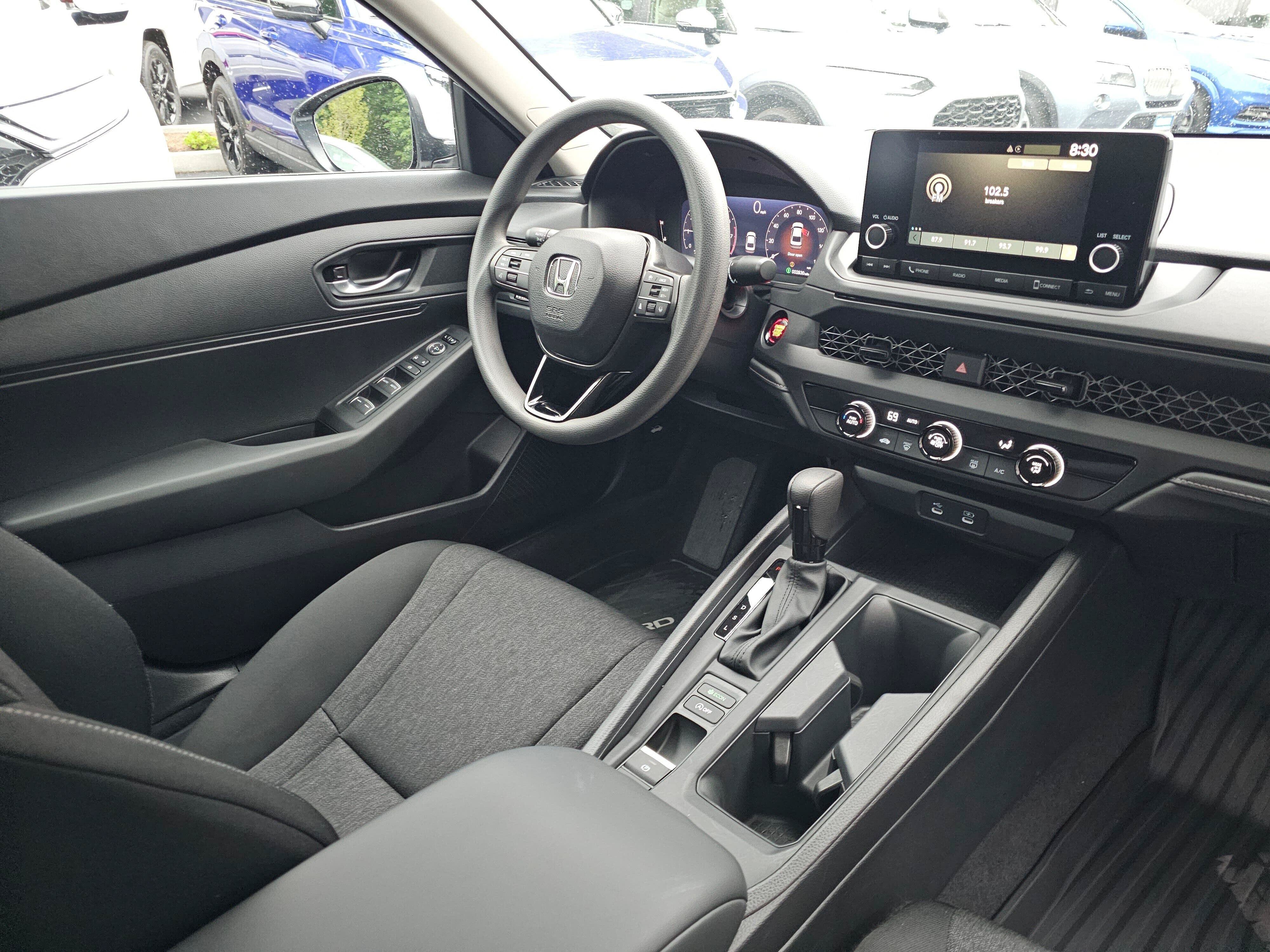 Used 2025 Honda Accord LX image 10