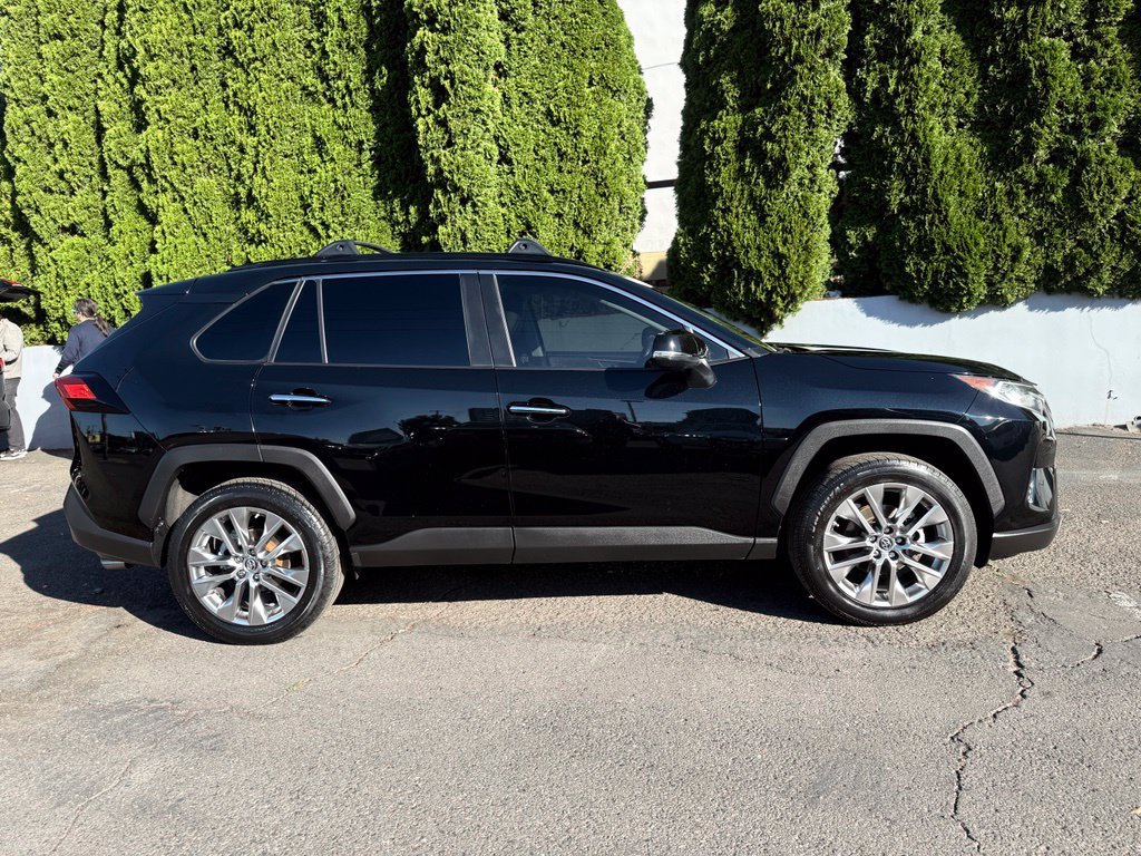Certified 2019 Toyota RAV4 Limited w/ Advanced Technology Package AWD/4WD image 12