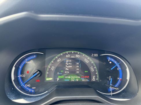 Used 2020 Toyota RAV4 Limited image 19