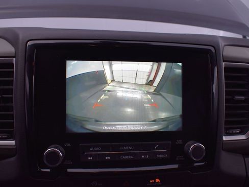 Used 2024 Nissan Frontier SV w/ SV Convenience Package image 14