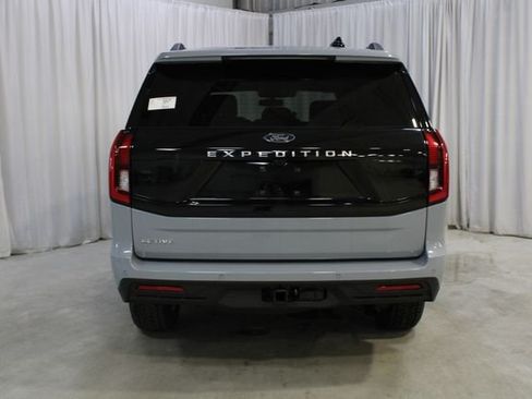 New 2026 Ford Expedition Active AWD/4WD image 24