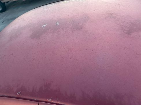 Used 1998 Saturn S-Series SL1 image 4