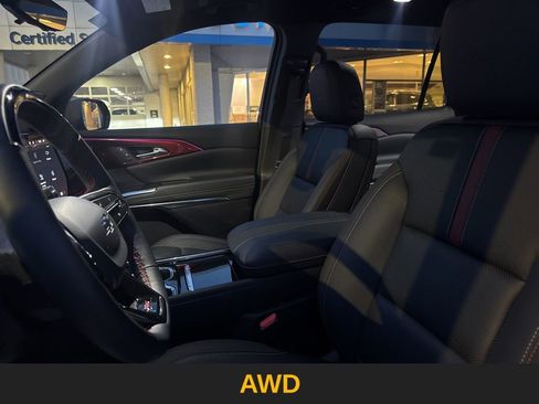 Certified 2025 Chevrolet Traverse RS w/ LPO, Floor Liner Package image 13