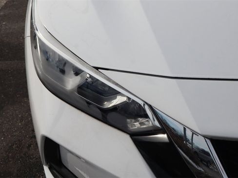 Certified 2022 Nissan Sentra SV w/ Trunk Package image 12