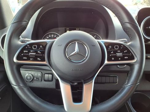 Used 2024 Mercedes-Benz Sprinter 3500 image 9