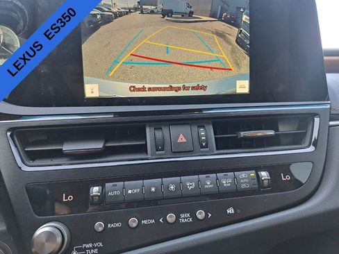 Used 2025 Lexus ES 350 w/ Premium Package image 10